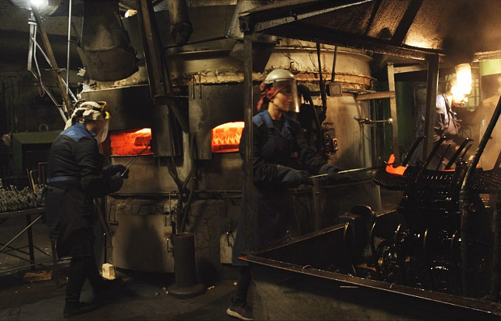 Рассказываем о новом доке Свердловской киностудии про Артинский завод кос