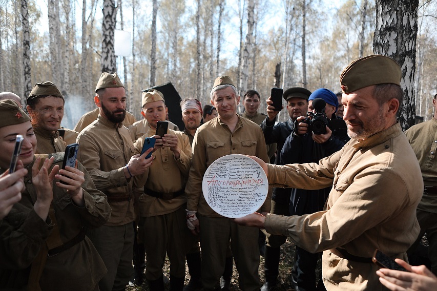 На съемках фильма «Агитбригада. Серая зона». Фото предоставлено создателями