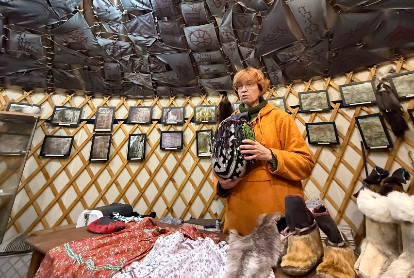 На съемках фильма «Детский мир народов Урала». Фото предоставлено создателями